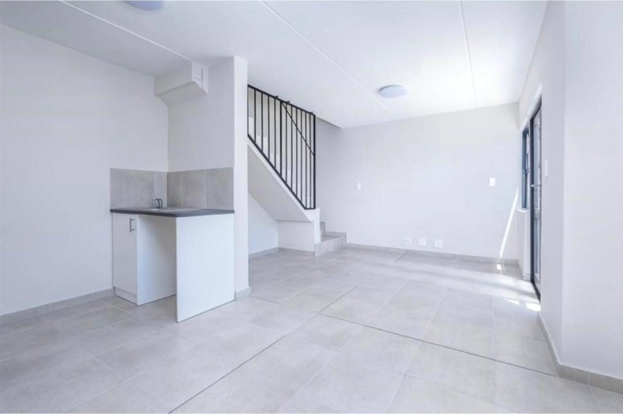 To Let 2 Bedroom Property for Rent in Austinville Western Cape